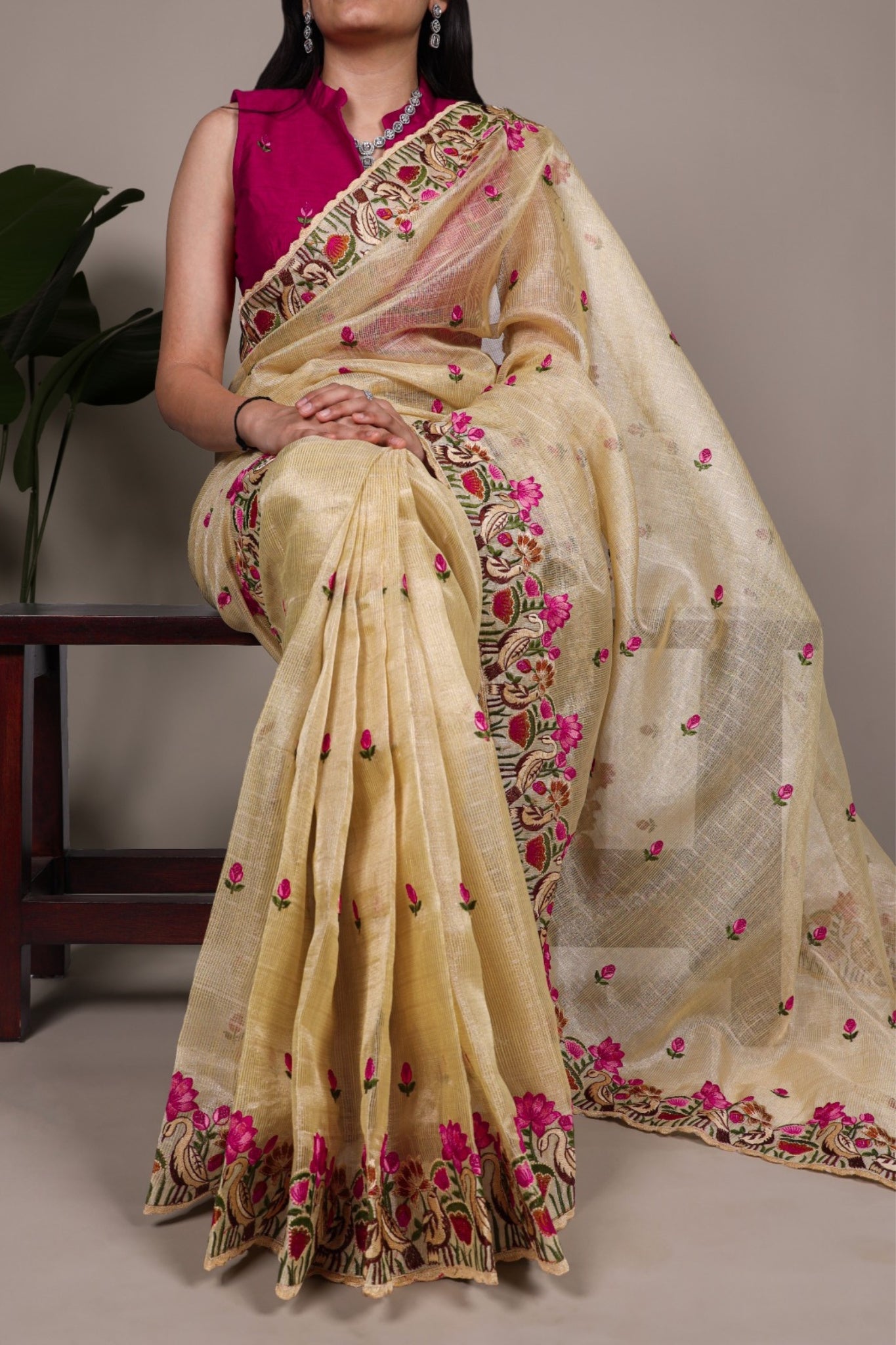 Luxury Zari Kota Tissue Designer Saree With Thread Embroidery Work