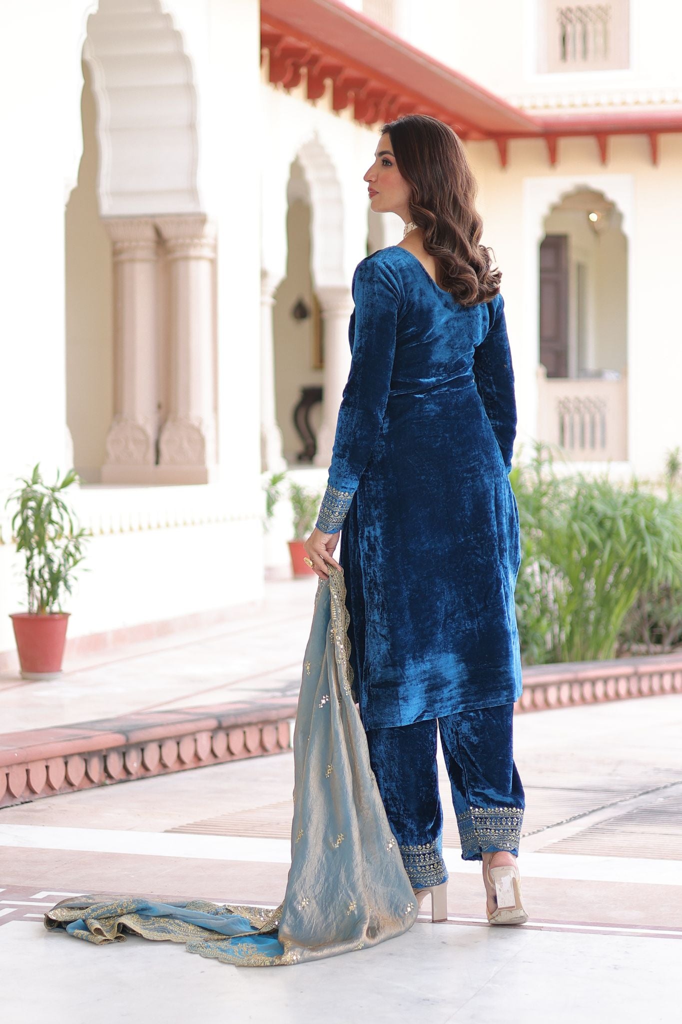 Eid Exclusive Velvet Sequin Embroidered Outfit – Shine In Festive Luxury