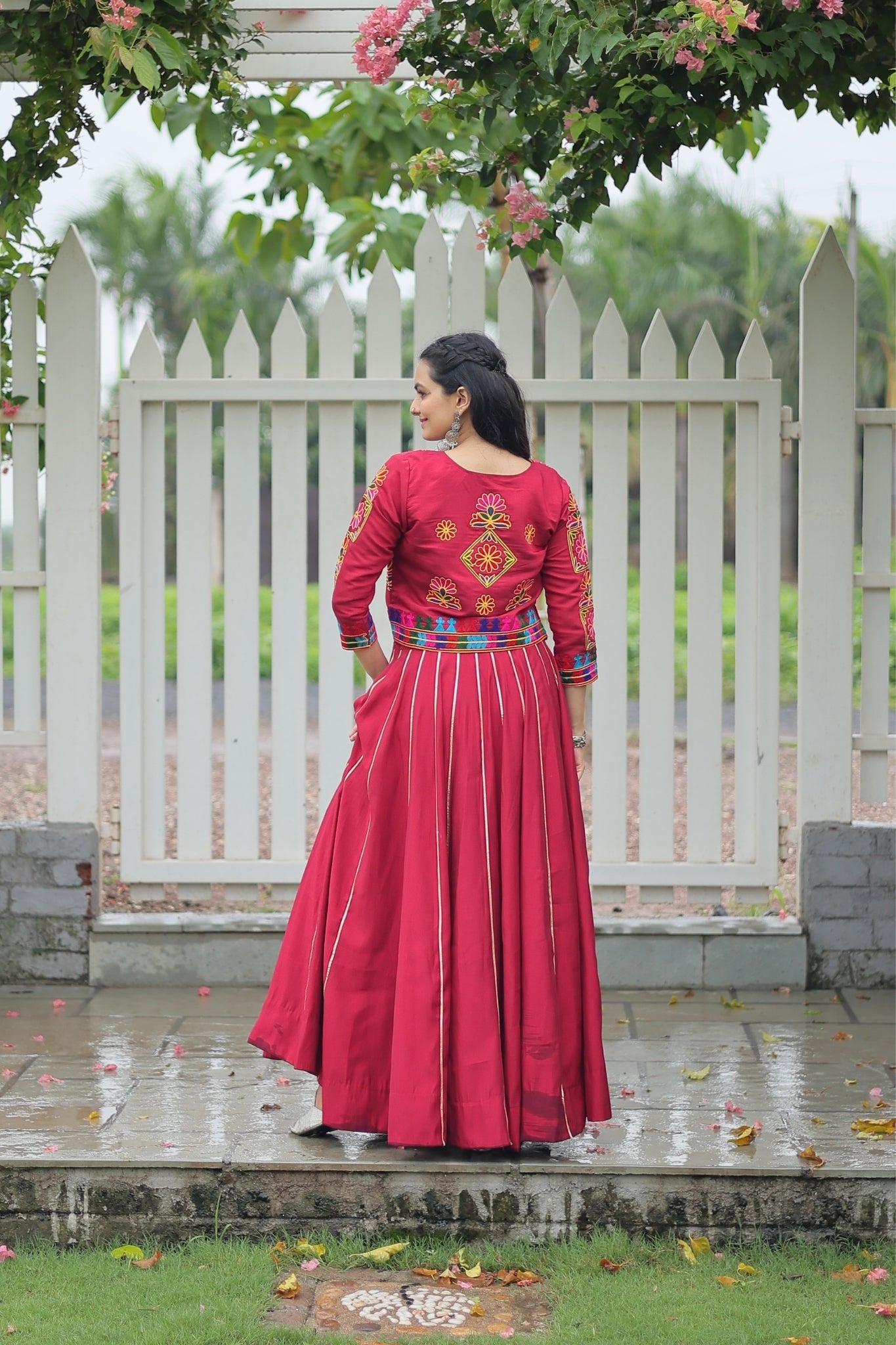 Kutchi Gamthi Embroidered Work Designer Navratri Lehenga Choli