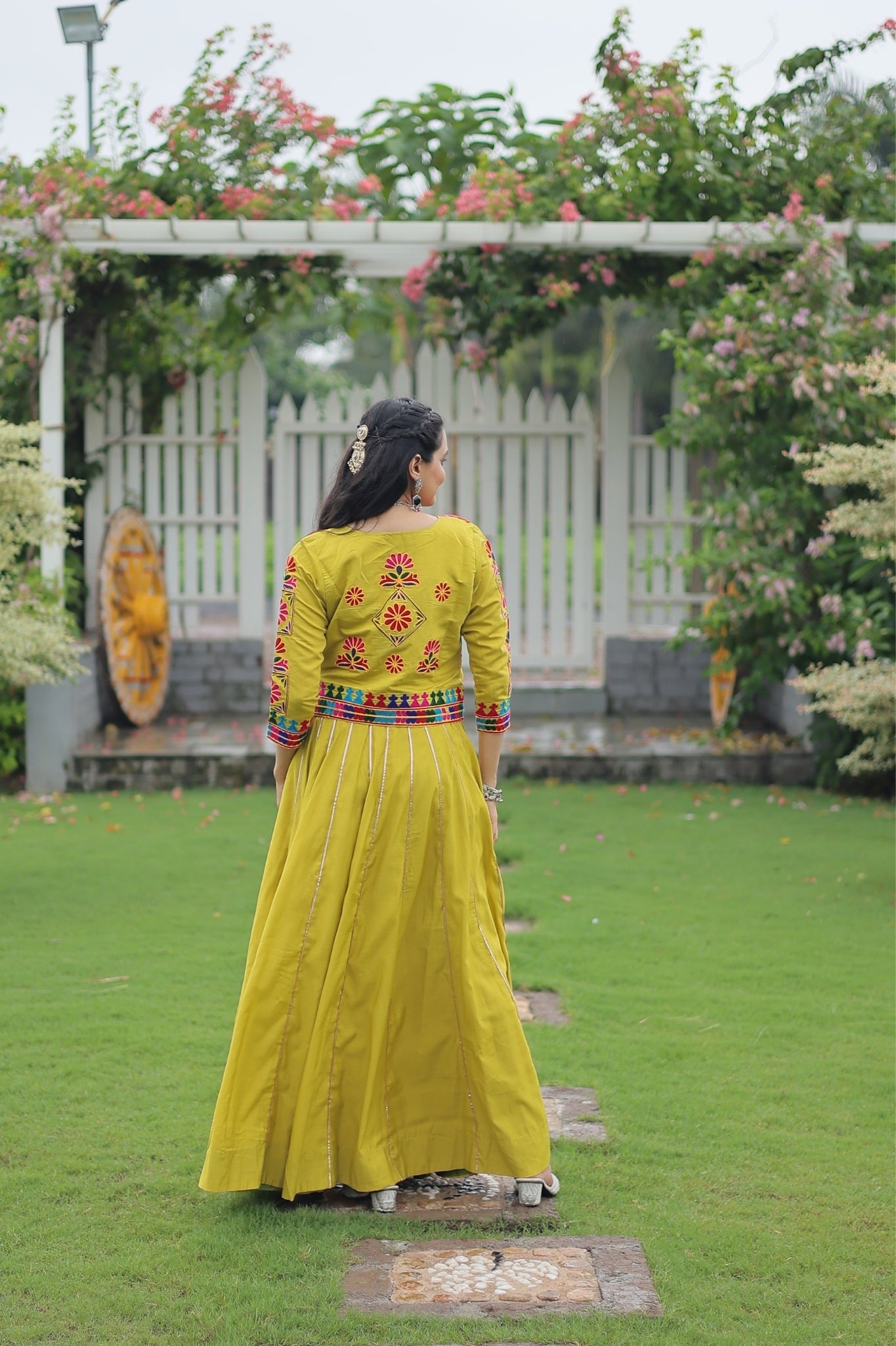 Kutchi Gamthi Embroidered Work Designer Navratri Lehenga Choli