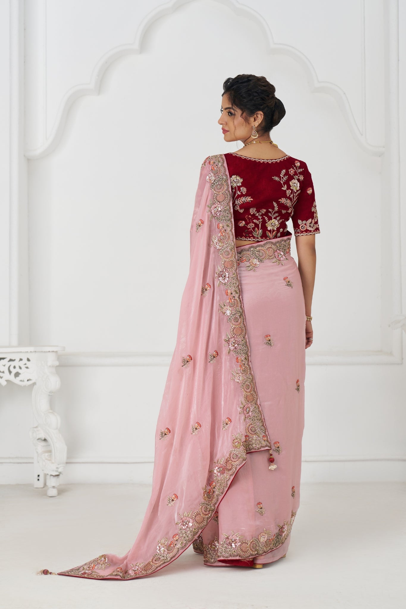 Pink Stylish Pure Fendi Silk Designer Saree