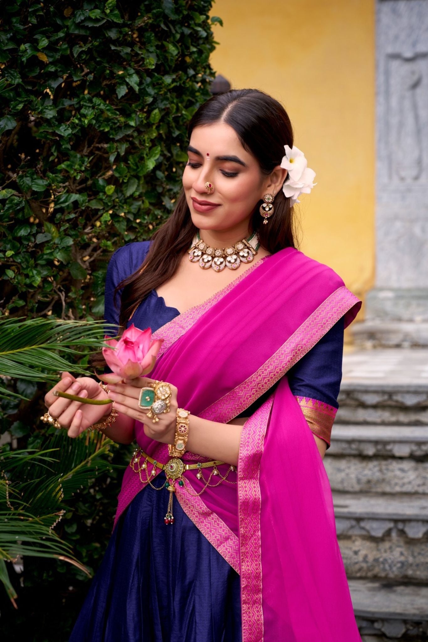 Ready-to-Wear Zari Woven Lehenga Set with Unstitched Blouse and Lace Border Dupatta