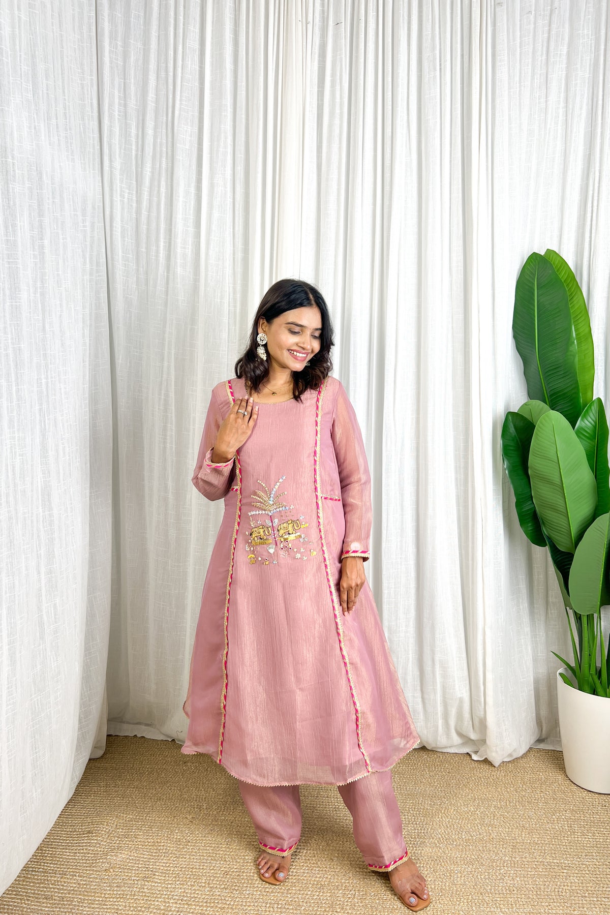Dusty Pink Handmade Designer Elephant & Palm Handwork Festive Kurta Set For Women