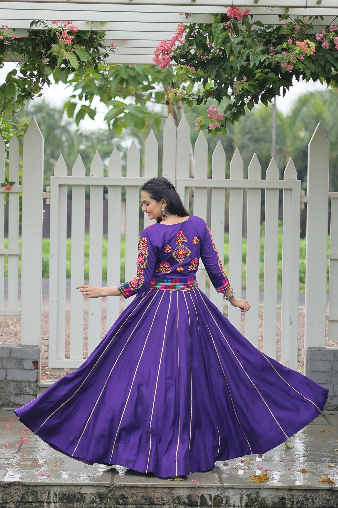 Kutchi Gamthi Embroidered Work Designer Navratri Lehenga Choli