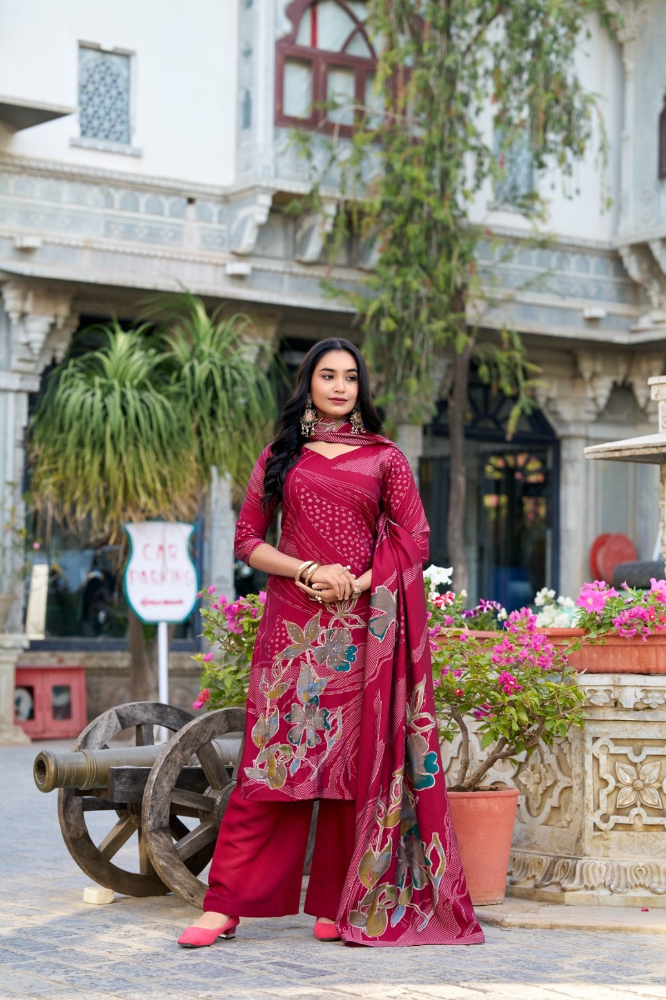 Floral Print Beets Handwork Stunning Salwar Suit