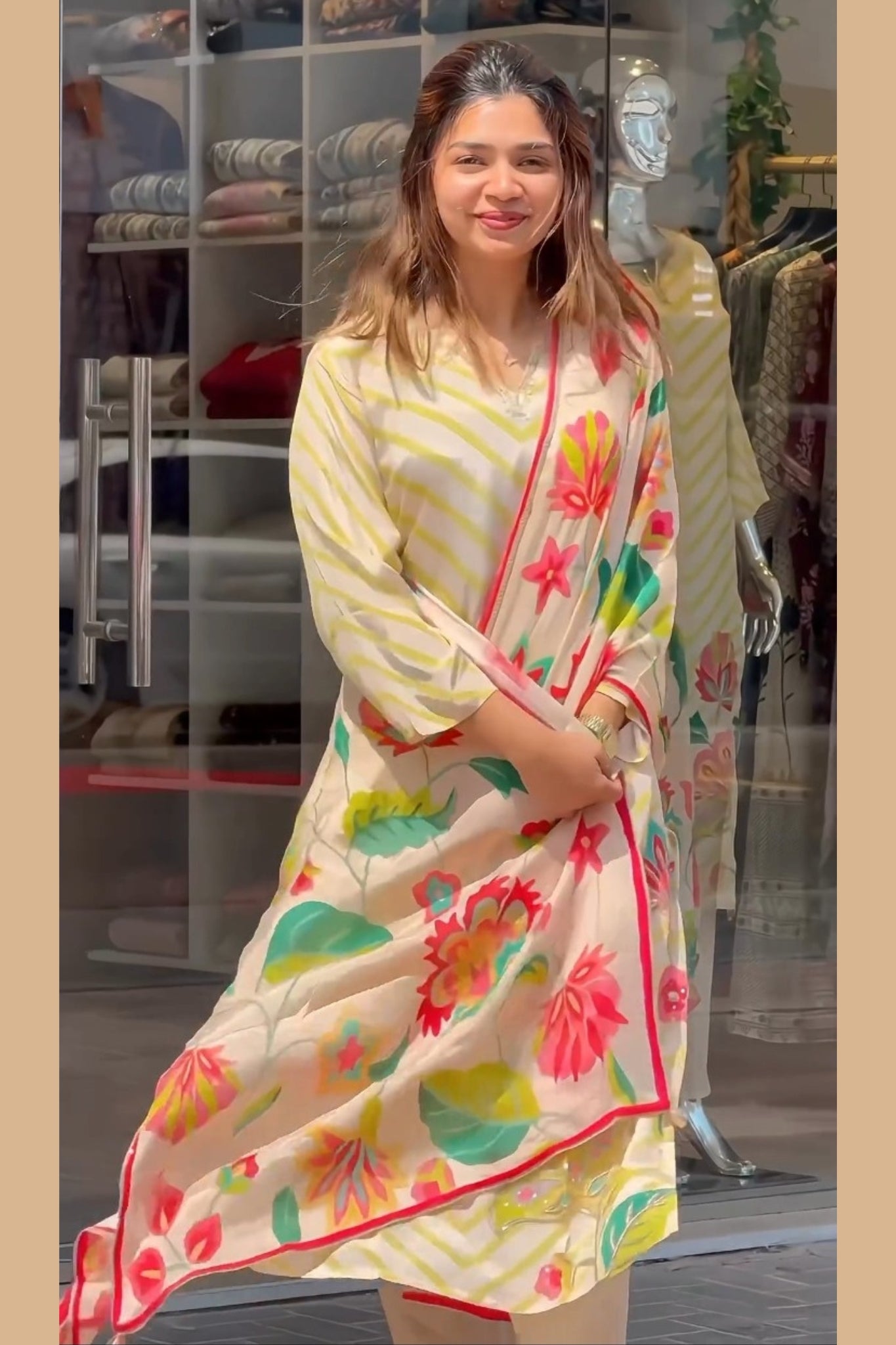 Beautiful Ethnic Kurta Pant And Dupatta Set
