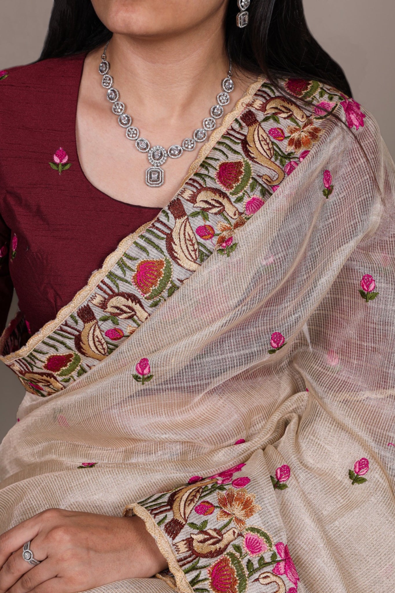 Luxury Zari Kota Tissue Designer Saree With Thread Embroidery Work