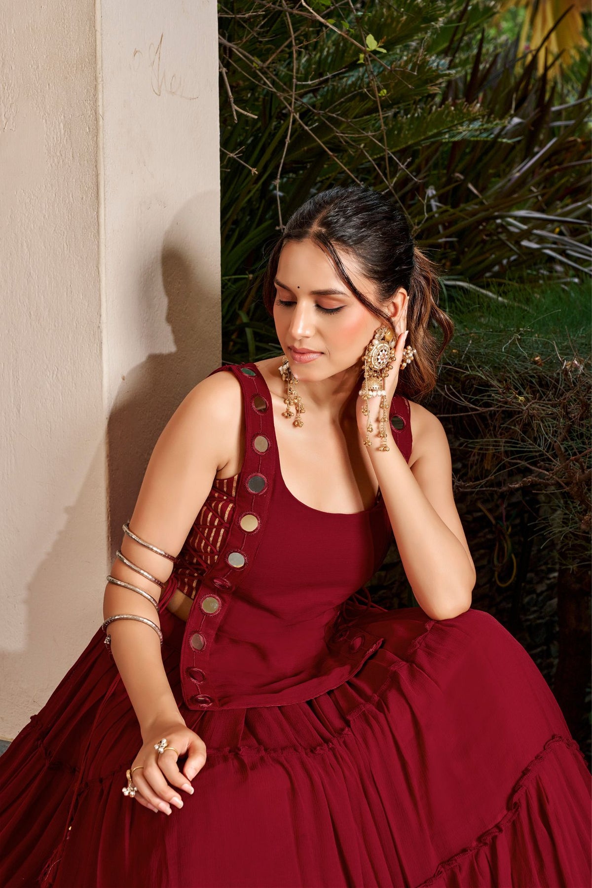 14 Meter Full Gher Navratri Showstopper Lehenga Choli With Mirror Koti