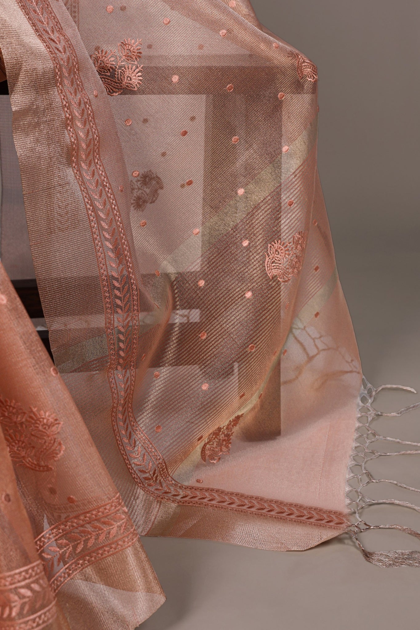 Shimmer And Shine Premium Designer Thread Embroidery Saree