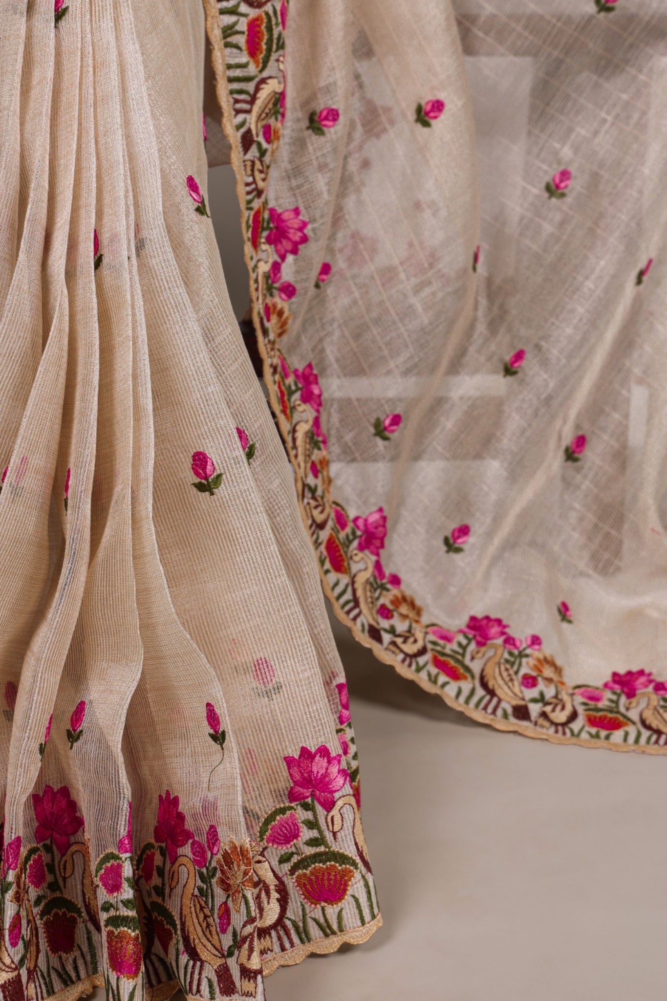 Luxury Zari Kota Tissue Designer Saree With Thread Embroidery Work