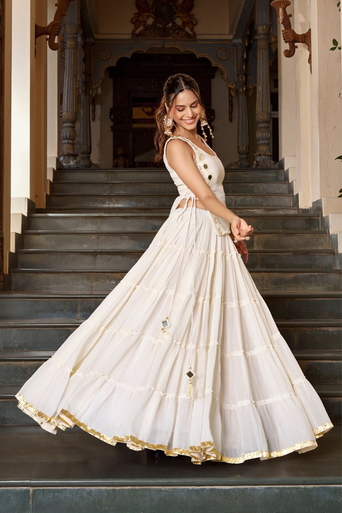 14 Meter Full Gher Navratri Showstopper Lehenga Choli With Mirror Koti