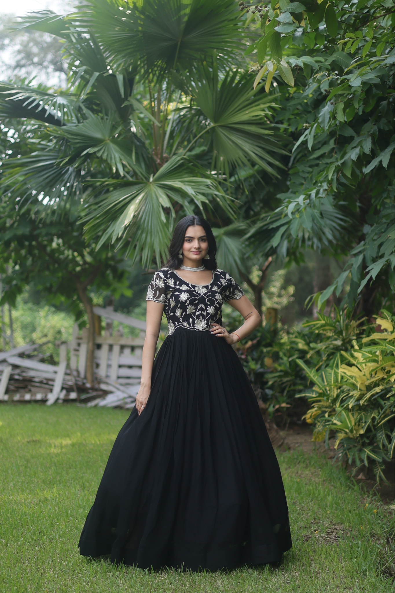 Find Sequence customised ball gown by Danish collection near me | Chandni  Chowk, North Delhi, Delhi | Anar B2B Business App