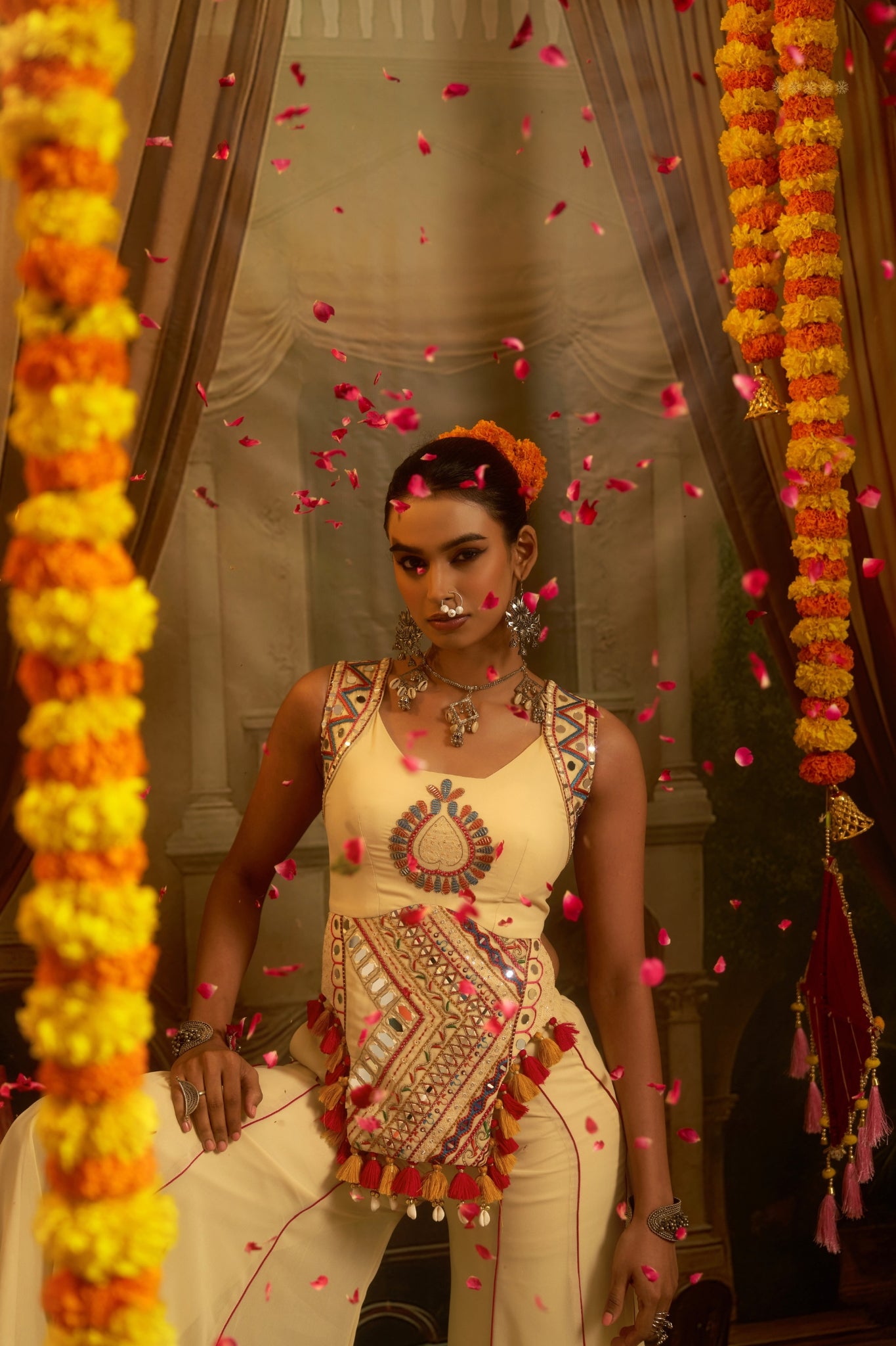 Cream Georgette Designer Festive Set With Thread, Mirror And Shell Handwork