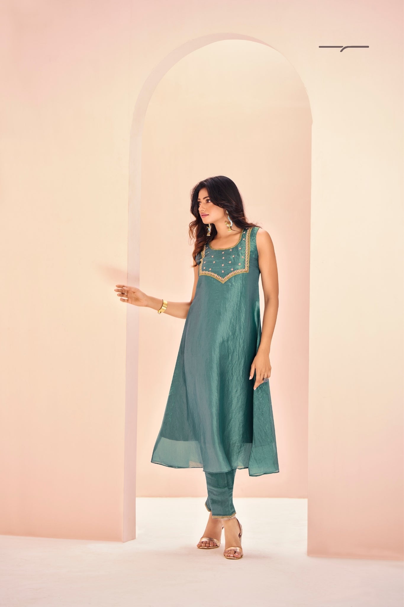 Serene Aqua Pure Organza Hand Embroidered Kurta And Pant Set