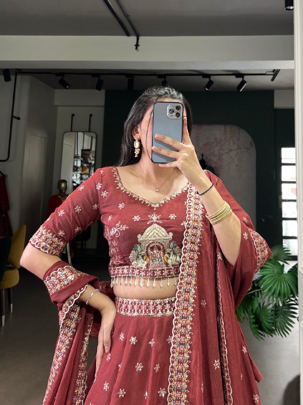 Royal Hand Embroidered Couture Bridesmaid Lehenga
