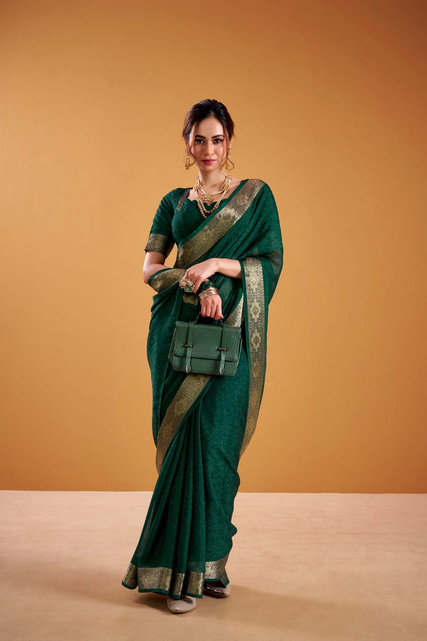 Elegant Poly Shimmer Saree With Exquisite Woven Border
