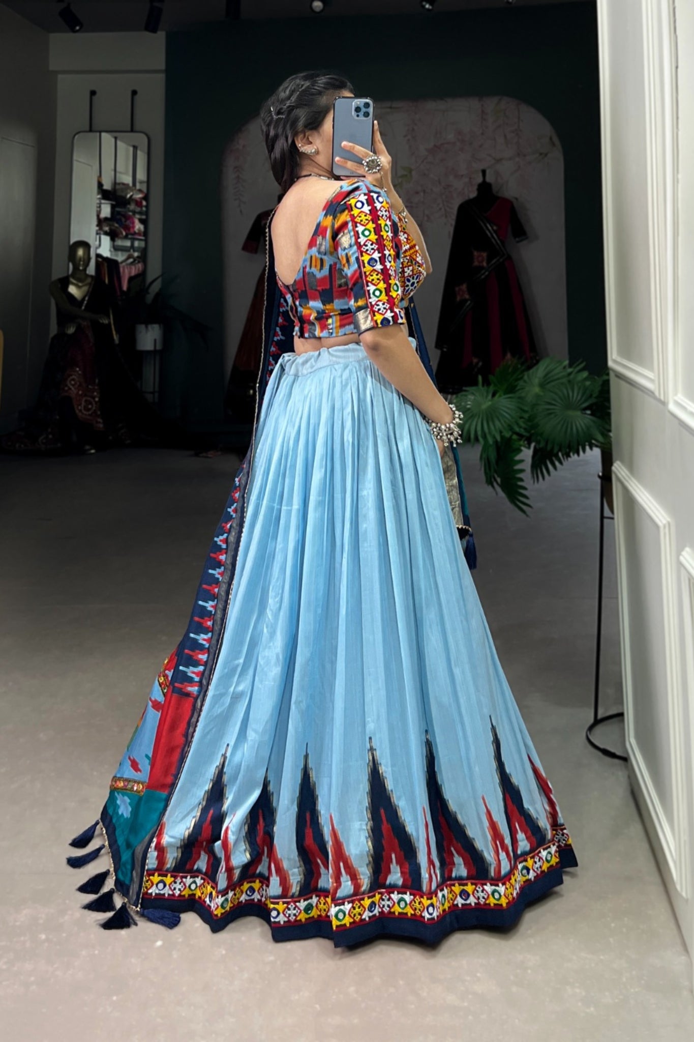 Elegance Luxurious Print With Foil And  Original Mirror Gamthi Work Lehenga Choli